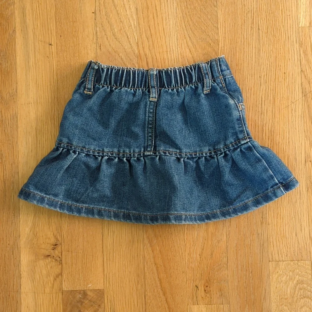 3/$20🌟 Children's Place Denim Skirt & Shorts Embroidered Heart Emoji Patches 2T